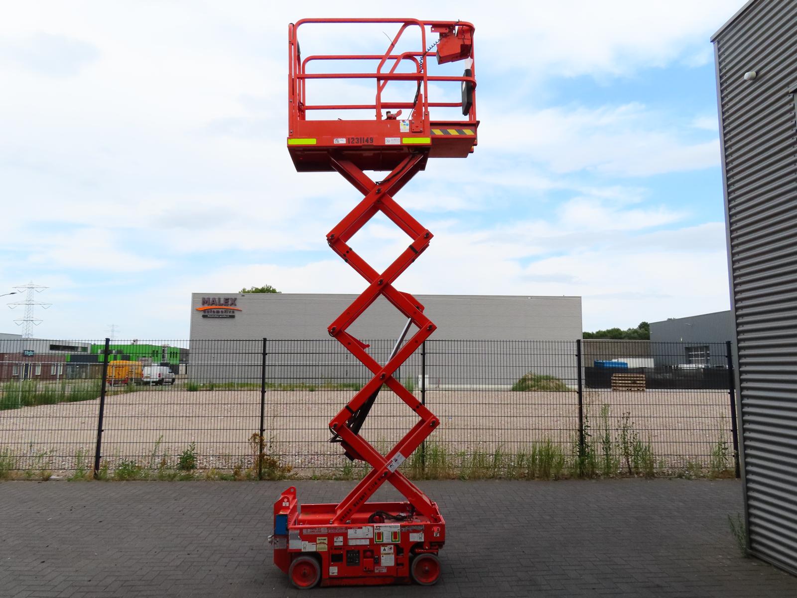 Genie GS-1330 M — hoogwerker uitgeschoven